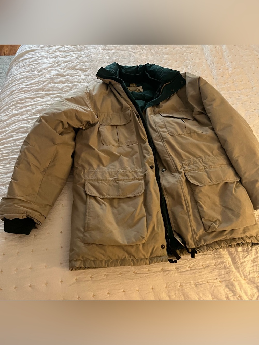 Eddie Bauer Gore Tex winter jacket size large - tall